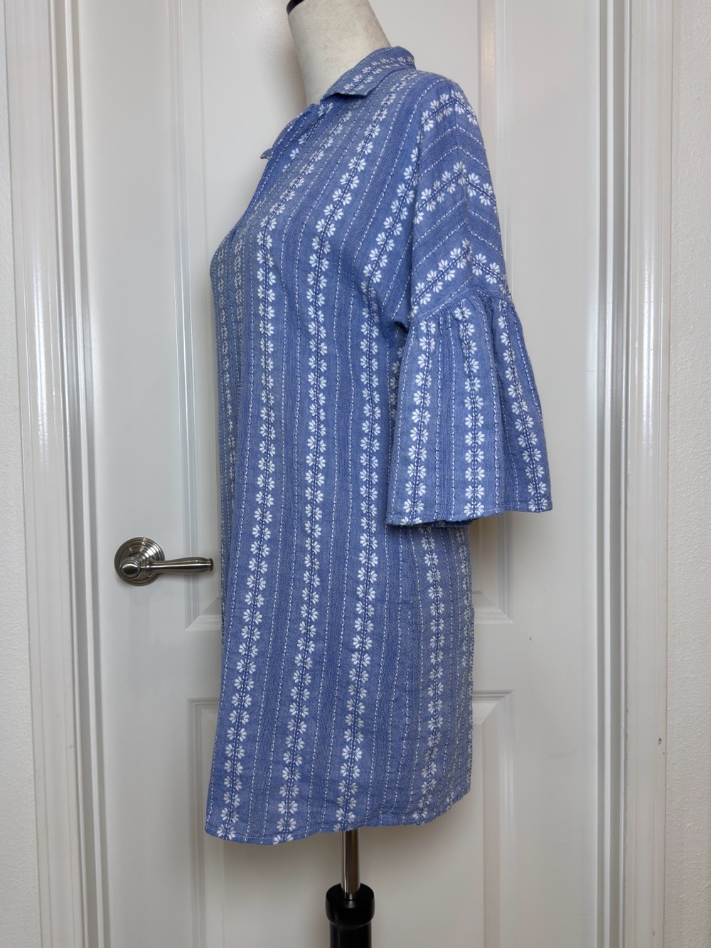 Splendid Chambray Blue and White Printed Mini Dress Dolman Sleeve Tunic - Picture 3 of 8